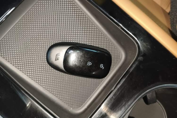 Used Li Auto ONE 2021 Extended-Range 6-Seater Version Vehicle Key