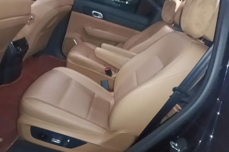 Used Li Auto ONE 2021 Extended-Range 6-Seater Version Left Rear Seat