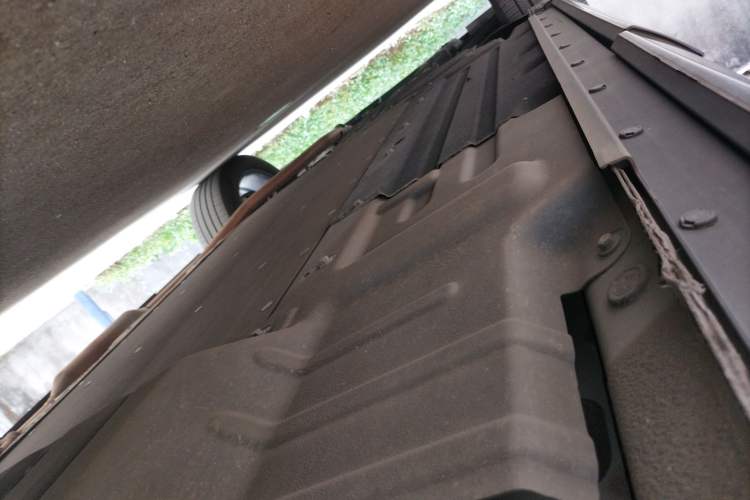 Used Li Auto ONE 2021 Extended-Range 6-Seater Version Chassis Rear Left
