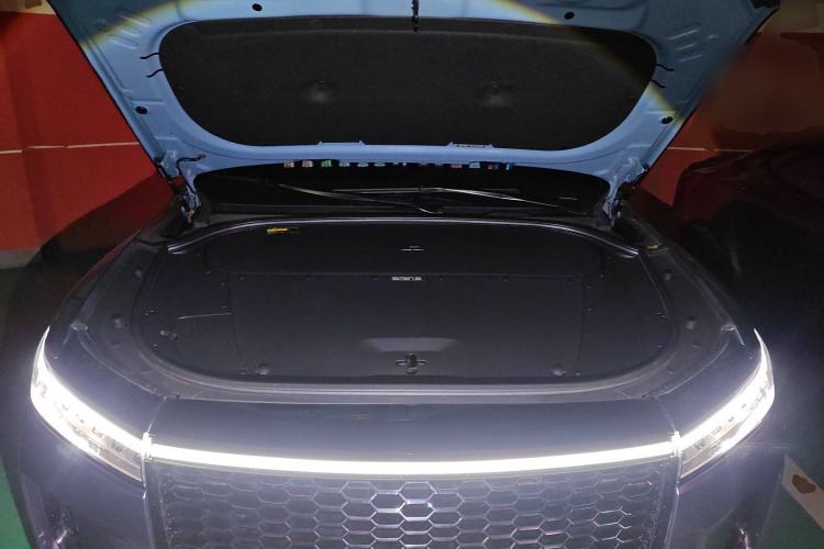 Used Li Auto ONE 2021 Extended-Range 6-Seater Version Engine Bay