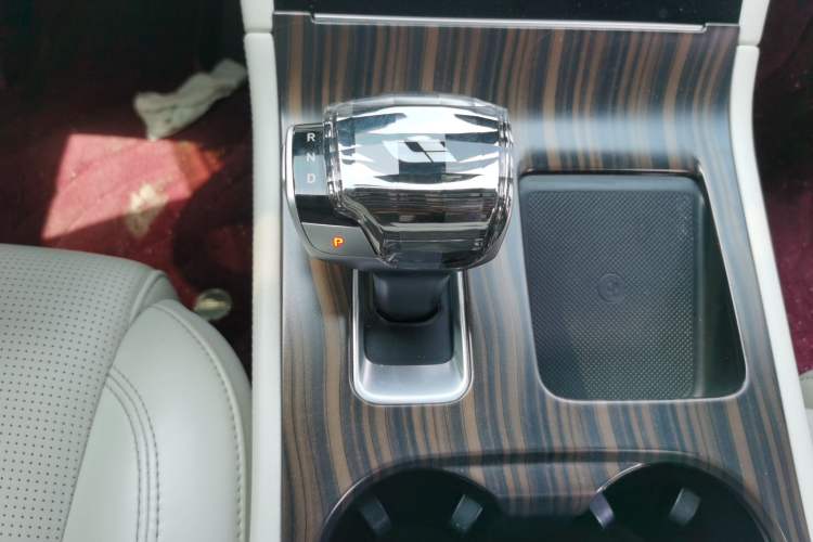 Used Li Auto ONE 2021 Extended-Range 6-Seater Version Gear Lever