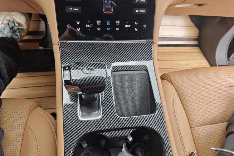 Used Li Auto ONE 2021 Extended-Range 6-Seater Version Gear Lever