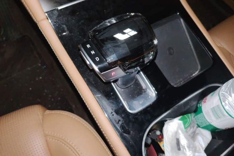 Used Li Auto ONE 2021 Extended-Range 6-Seater Version Gear Lever