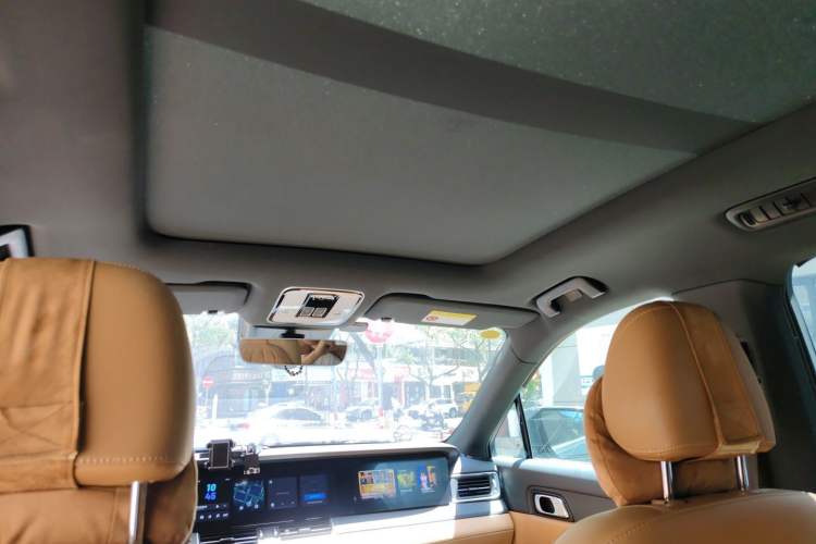 Used Li Auto ONE 2021 Extended-Range 6-Seater Version Headliner