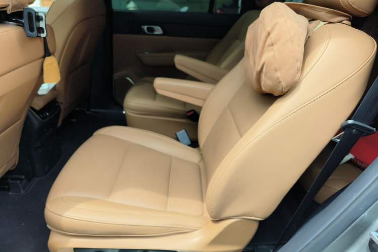 Used Li Auto ONE 2021 Extended-Range 6-Seater Version Interior 4