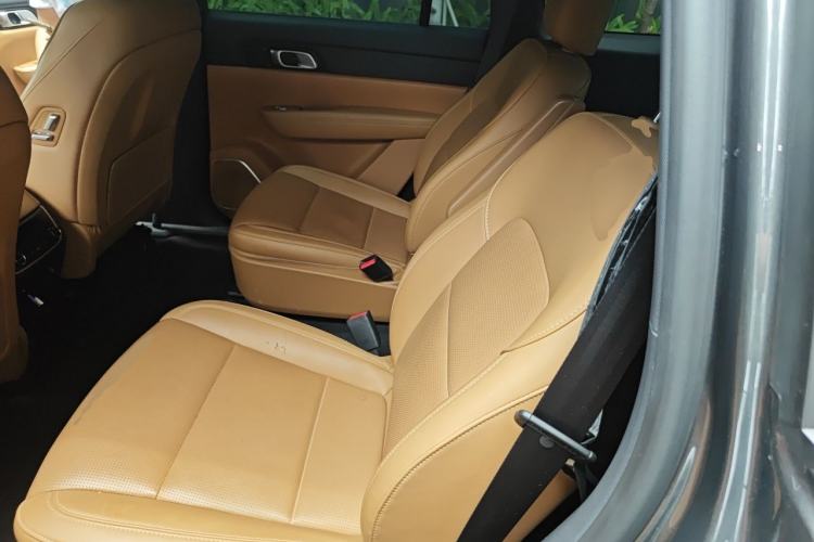 Used Li Auto ONE 2021 Extended-Range 6-Seater Version Left Rear Seat