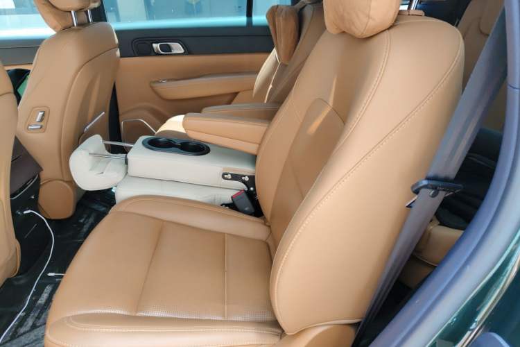 Used Li Auto ONE 2021 Extended-Range 6-Seater Version Left Rear Seat