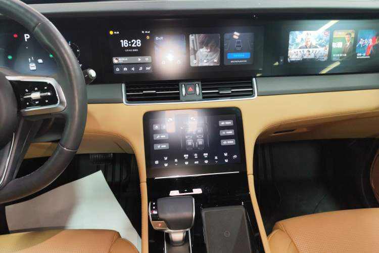 Used Li Auto ONE 2021 Extended-Range 6-Seater Version Audio And AC Panel