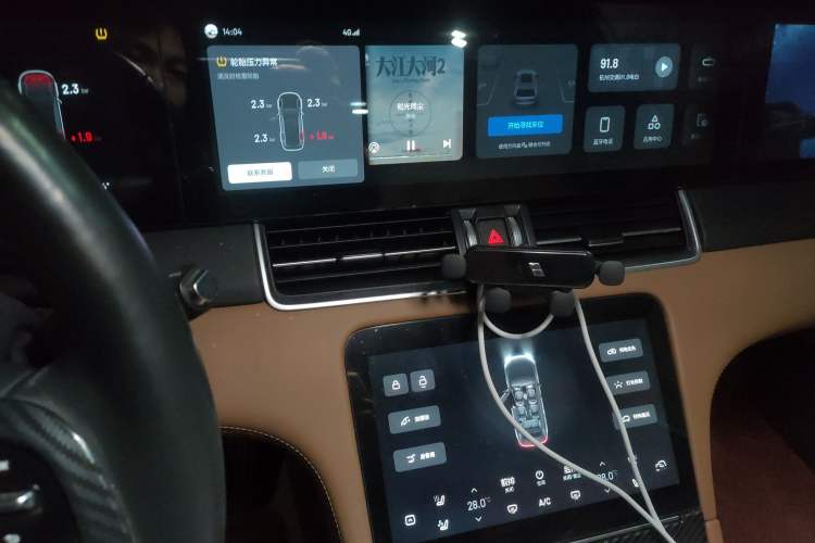 Used Li Auto ONE 2021 Extended-Range 6-Seater Version Audio And AC Panel