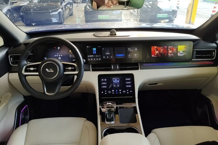 Used Li Auto ONE 2021 Extended-Range 6-Seater Version Center Console
