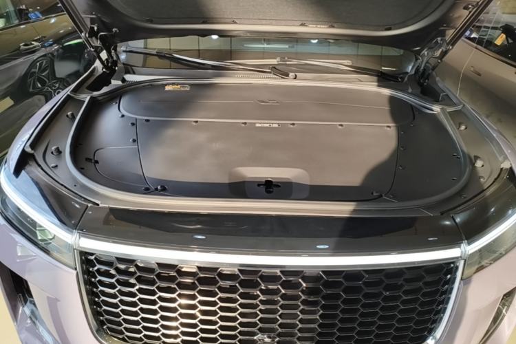 Used Li Auto ONE 2021 Extended-Range 6-Seater Version Engine Bay