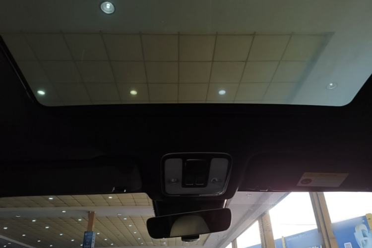 Used Li Auto ONE 2021 Extended-Range 6-Seater Version Headliner