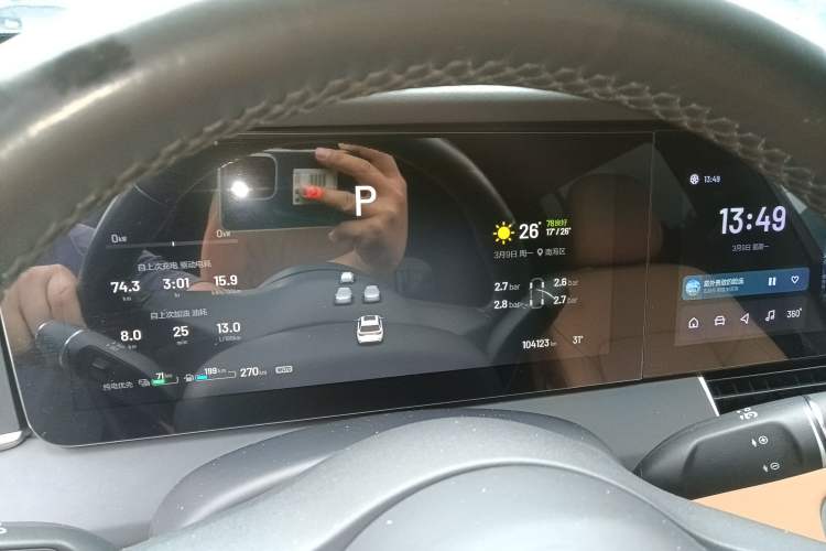 Used Li Auto ONE 2021 Extended-Range 6-Seater Version Instrument Cluster