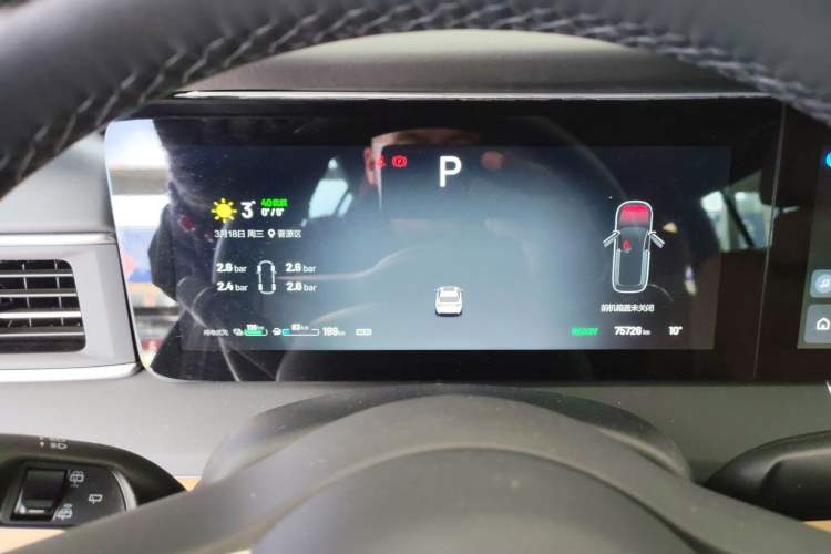 Used Li Auto ONE 2021 Extended-Range 6-Seater Version Instrument Cluster