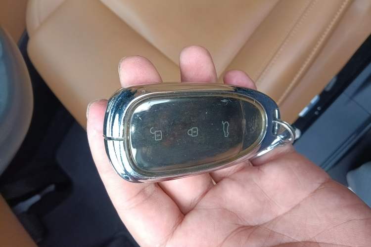 Used Li Auto ONE 2021 Extended-Range 6-Seater Version Interior 1