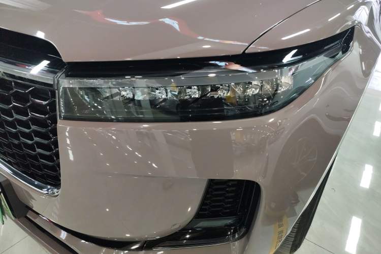 Used Li Auto ONE 2021 Extended-Range 6-Seater Version Left Front Headlight