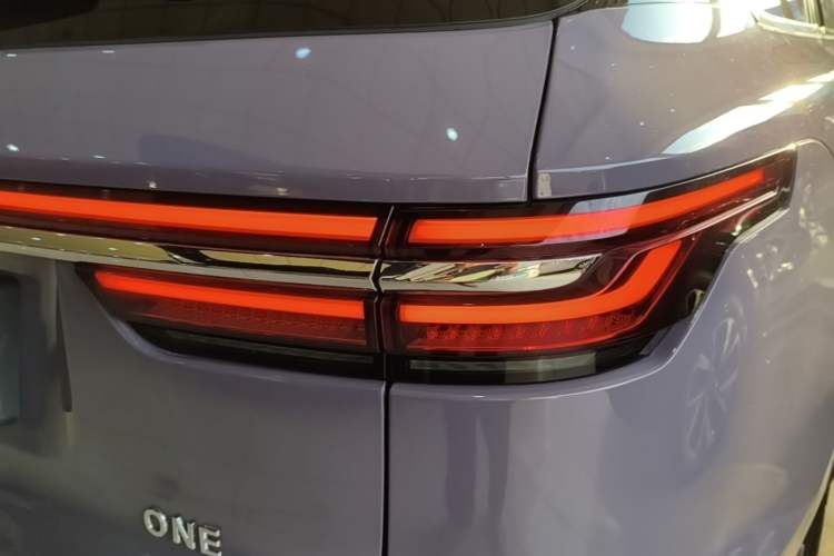 Used Li Auto ONE 2021 Extended-Range 6-Seater Version Right Rear Taillight