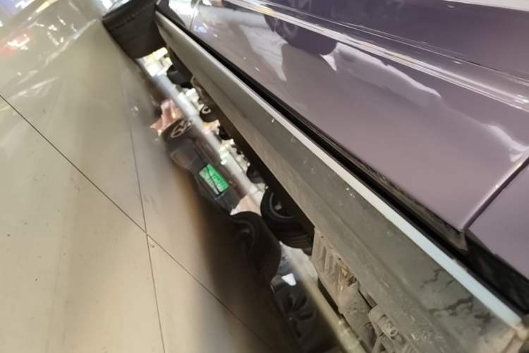 Used Li Auto ONE 2021 Extended-Range 6-Seater Version Right Side Sill