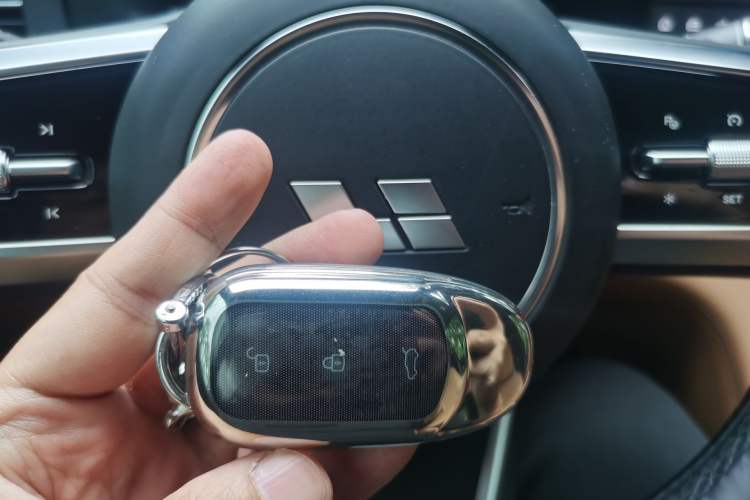 Used Li Auto ONE 2021 Extended-Range 6-Seater Version Interior 1