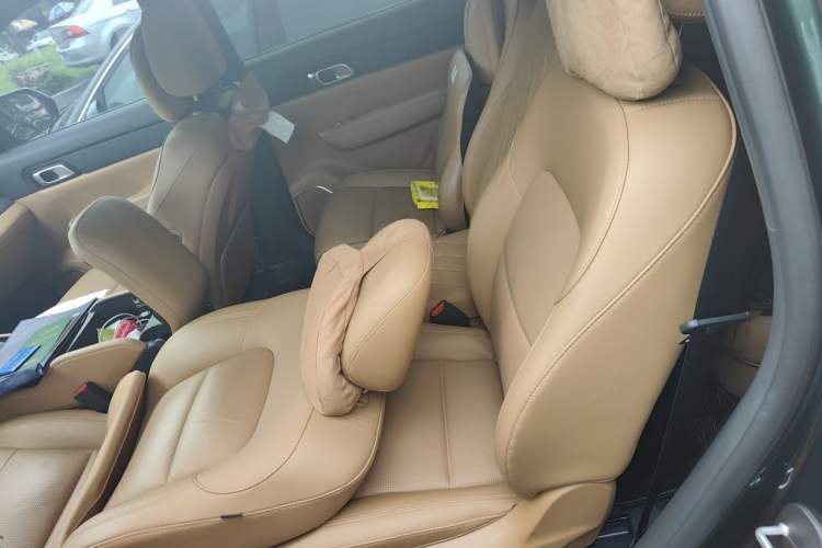 Used Li Auto ONE 2021 Extended-Range 6-Seater Version Left Rear Seat