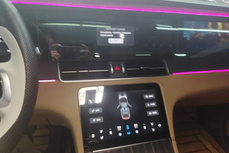 Used Li Auto ONE 2021 Extended-Range 6-Seater Version Audio And AC Panel