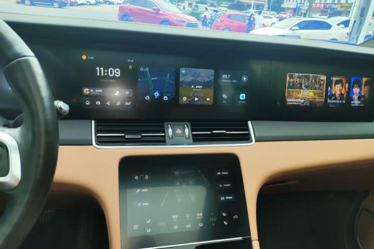Used Li Auto ONE 2021 Extended-Range 6-Seater Version Audio And AC Panel
