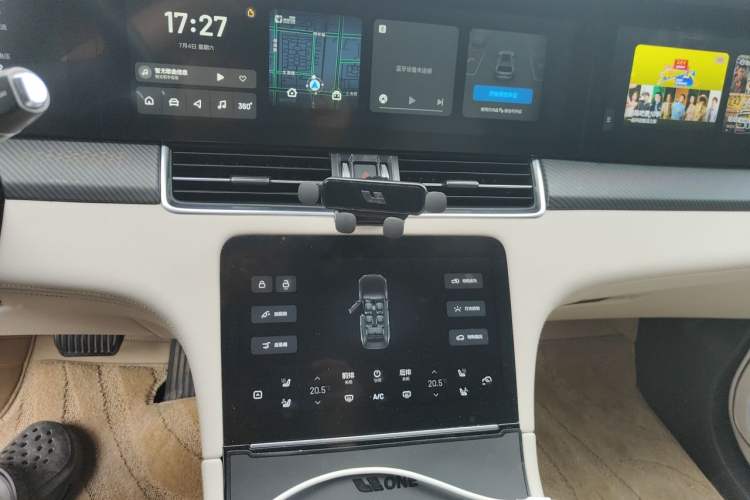 Used Li Auto ONE 2021 Extended-Range 6-Seater Version Audio And AC Panel