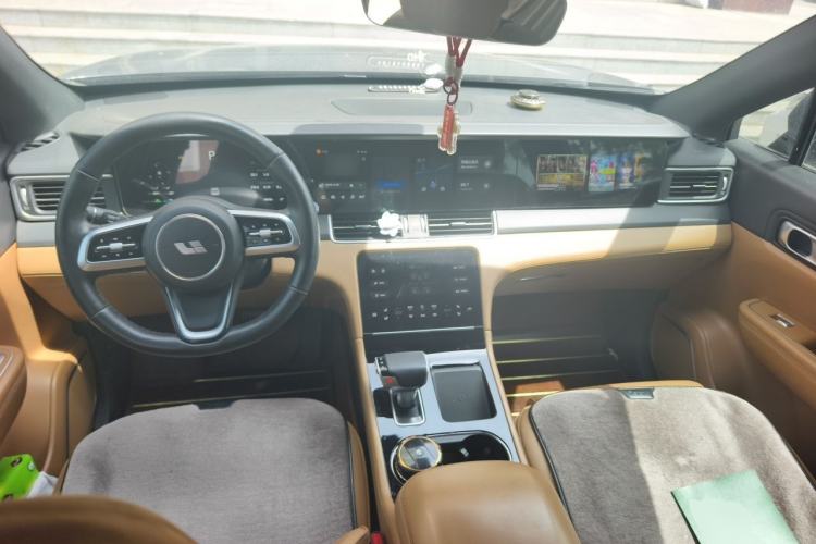 Used Li Auto ONE 2021 Extended-Range 6-Seater Version Center Console
