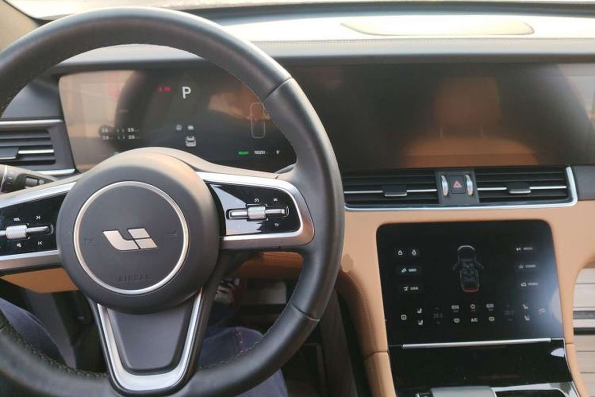 Used Li Auto ONE 2021 Extended-Range 6-Seater Version Center Console