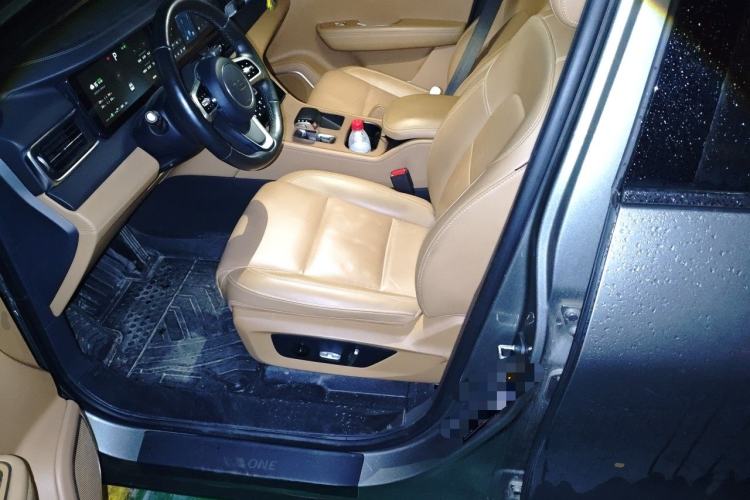 Used Li Auto ONE 2021 Extended-Range 6-Seater Version Driver Seat