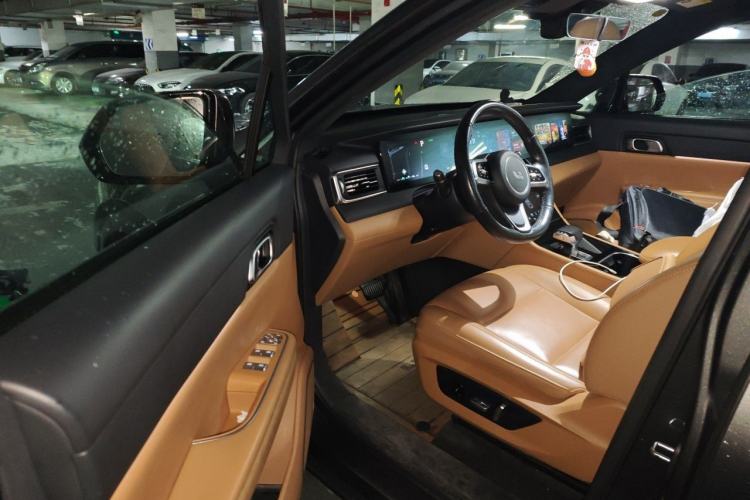 Used Li Auto ONE 2021 Extended-Range 6-Seater Version Driver Seat