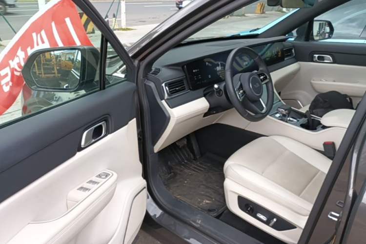 Used Li Auto ONE 2021 Extended-Range 6-Seater Version Driver Seat