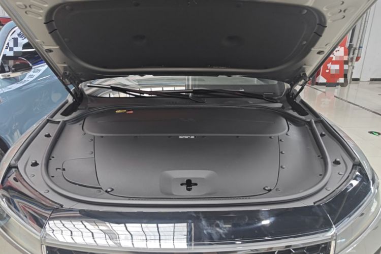 Used Li Auto ONE 2021 Extended-Range 6-Seater Version Engine Bay