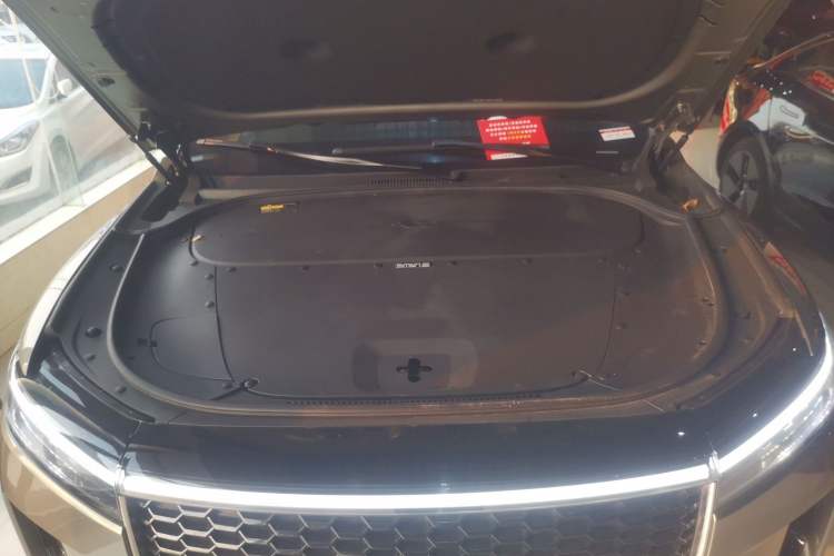 Used Li Auto ONE 2021 Extended-Range 6-Seater Version Engine Bay