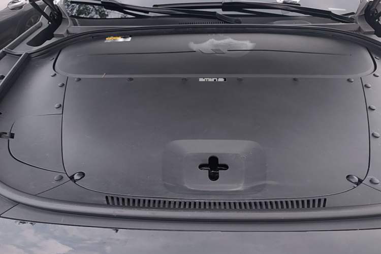 Used Li Auto ONE 2021 Extended-Range 6-Seater Version Engine Bay