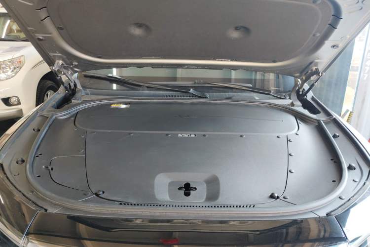 Used Li Auto ONE 2021 Extended-Range 6-Seater Version Engine Bay