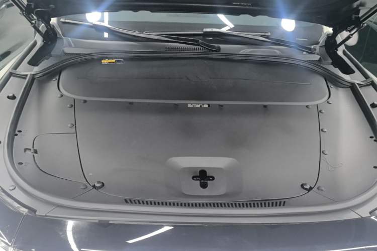 Used Li Auto ONE 2021 Extended-Range 6-Seater Version Engine Bay