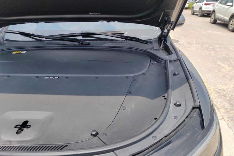 Used Li Auto ONE 2021 Extended-Range 6-Seater Version Engine Bay Left
