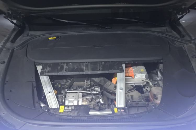 Used Li Auto ONE 2021 Extended-Range 6-Seater Version Engine Bay