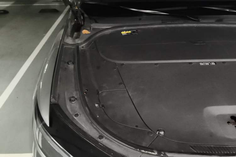 Used Li Auto ONE 2021 Extended-Range 6-Seater Version Engine Bay Right