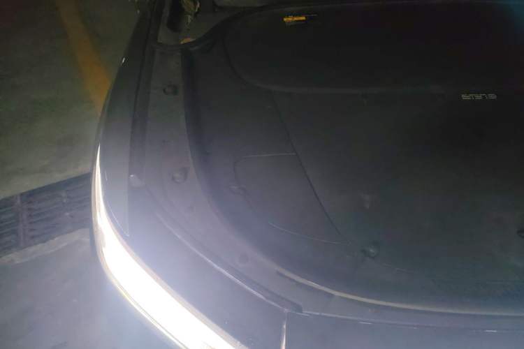 Used Li Auto ONE 2021 Extended-Range 6-Seater Version Engine Bay Right