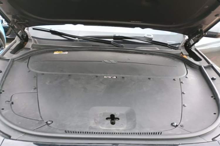 Used Li Auto ONE 2021 Extended-Range 6-Seater Version Engine Bay