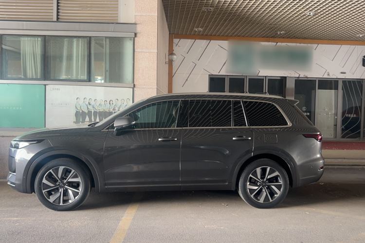 Used Li Auto ONE 2021 Extended-Range 6-Seater Version Exterior 2