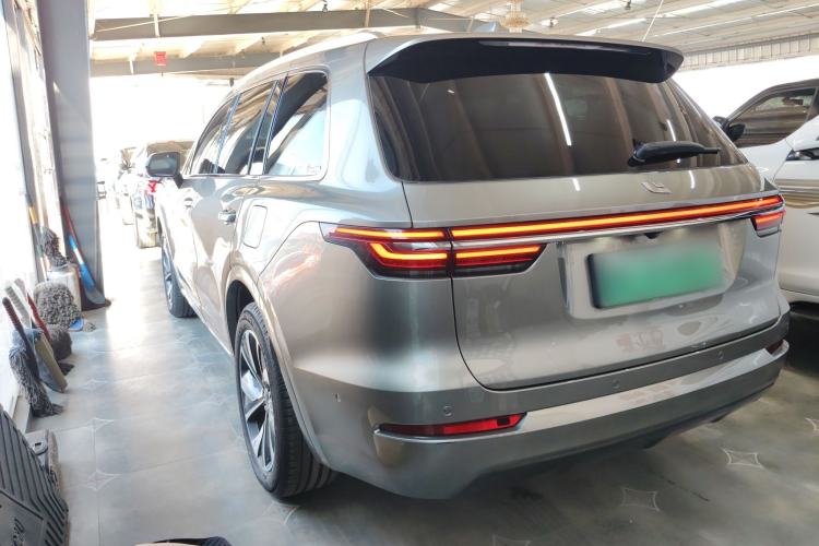 Used Li Auto ONE 2021 Extended-Range 6-Seater Version Exterior 2