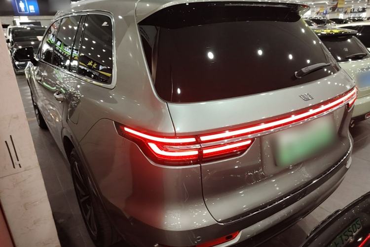 Used Li Auto ONE 2021 Extended-Range 6-Seater Version Exterior 2