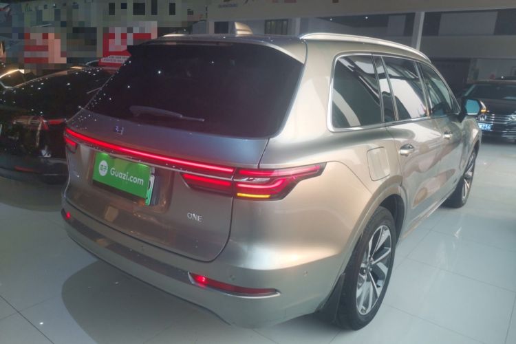 Used Li Auto ONE 2021 Extended-Range 6-Seater Version Exterior 5