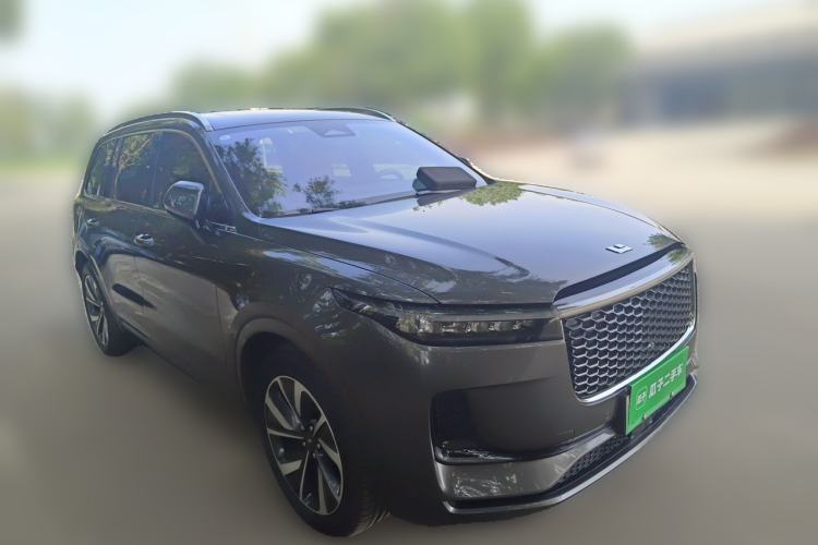 Used Li Auto ONE 2021 Extended-Range 6-Seater Version Front Right 45 Deg
