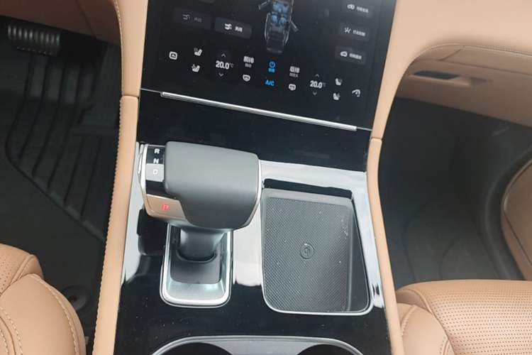 Used Li Auto ONE 2021 Extended-Range 6-Seater Version Gear Lever