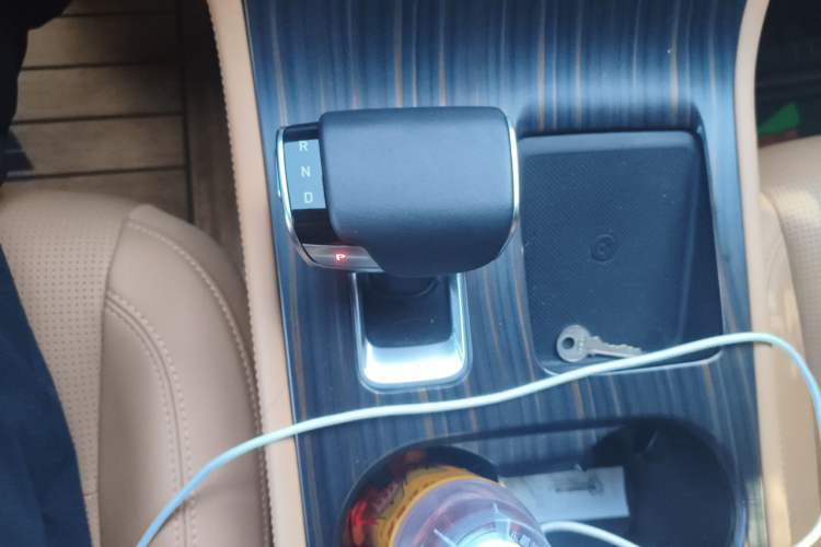 Used Li Auto ONE 2021 Extended-Range 6-Seater Version Gear Lever