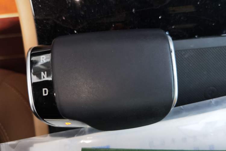Used Li Auto ONE 2021 Extended-Range 6-Seater Version Gear Lever